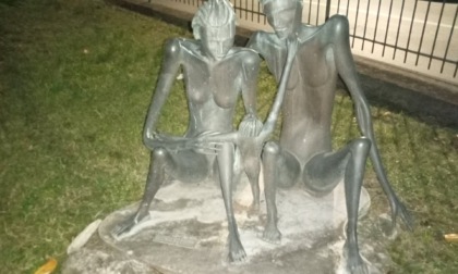 Rapallo, Azione: "Valorizzate la Statua della Famiglia"