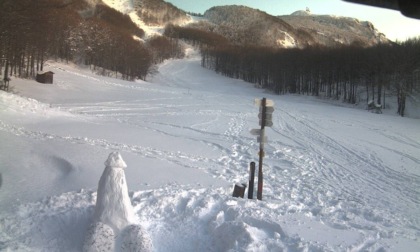 Al Prato della Cipolla l'immarcescibile rito del "pupazzo di neve"