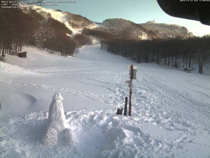 Al Prato della Cipolla l’immarcescibile rito del “pupazzo di neve”