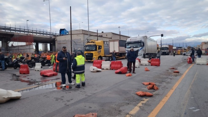 Incidente mortale nel porto di Pra, la vittima è di Castiglione Chiavarese