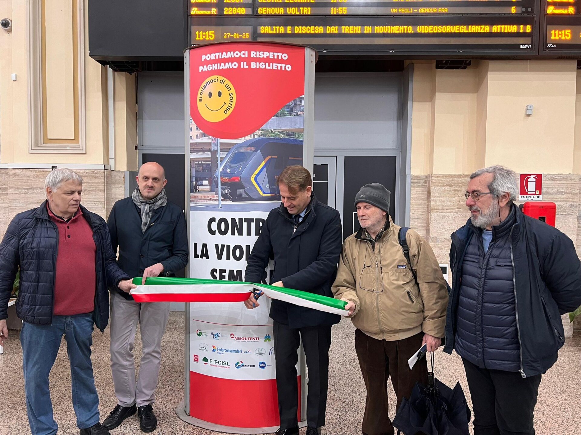 20250127_Ferro_Scajola_Campagna_Contro_Violenza_sui_treni_03