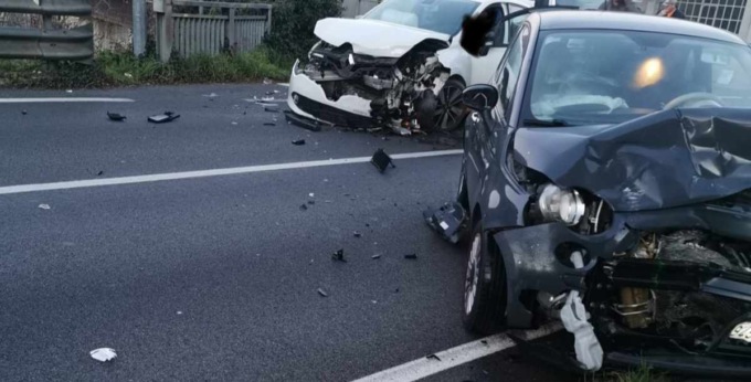 Incidente sulla strada provinciale 225 della Fontanabuona