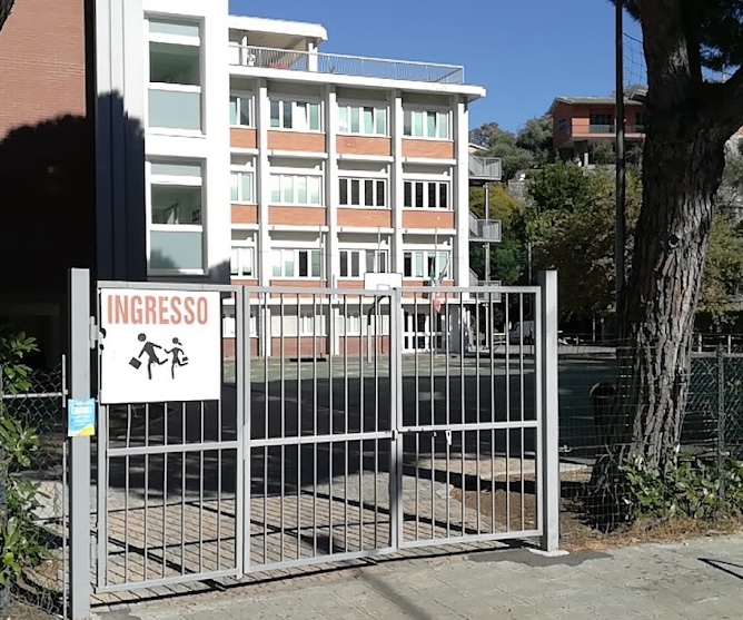 Alla scuola media Descalzo, il sax protagonista del primo concerto-lezione dell’anno