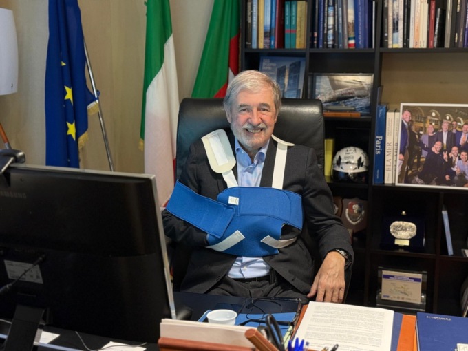 Incidente per il presidente della Regione Marco Bucci