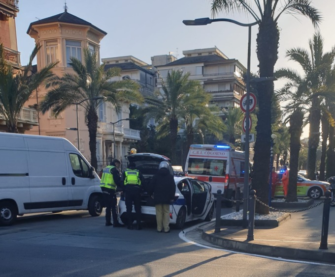 Incidente all’incrocio tra corso Montevideo e viale Tappani
