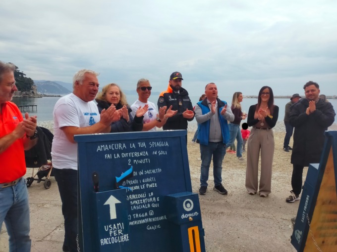 120 volontari a pesca di immondizia a Santa Margherita