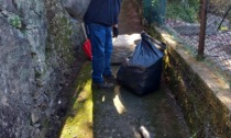 Verde urbano, il Comune di Recco intensifica le operazioni di sfalcio sulle strade pedonali