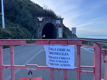 Gallerie di Moneglia, Progresso per Sestri: “Solinas è tornato da Regione Liguria con un pugno di mosche in mano”