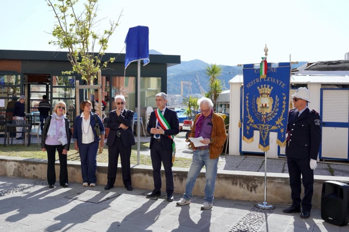 Scoperta la targa in memoria della Contessa Lara