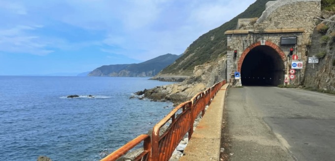 Gallerie di Moneglia chiuse, nuovo incontro tra il Comune di Sestri Levante e le attività turistiche