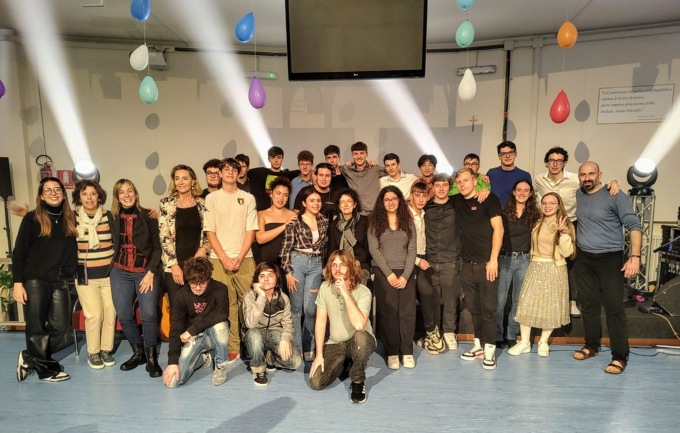 Successo per lo spettacolo degli studenti del Natta Deambrosis di Sestri Levante