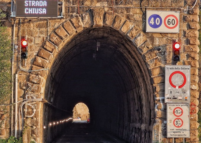 Galleria dell’Asseu, Sestri approva la variazione di bilancio per gli interventi urgenti