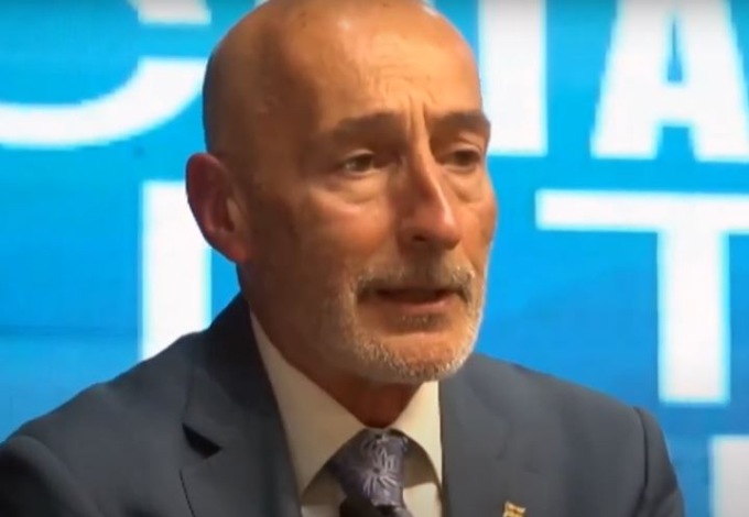 Canoista disperso in mare: si tratta di Roberto Pettinaroli