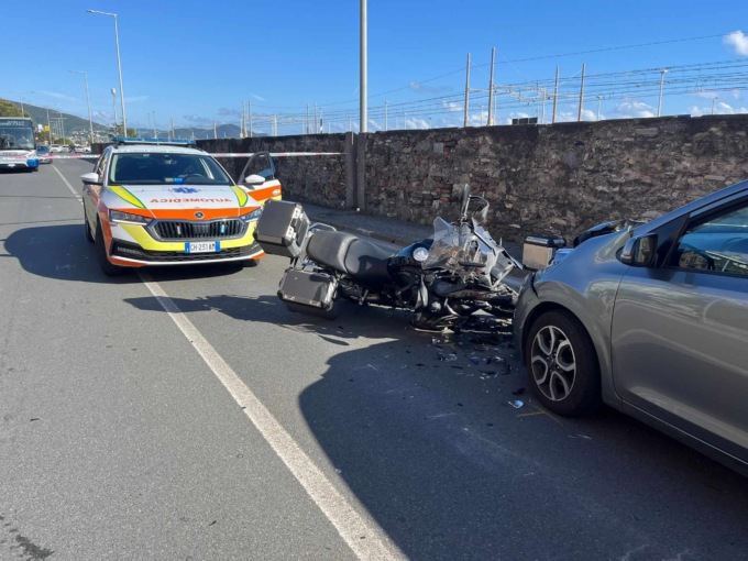 Incidente stradale lungo l’Aurelia a Lavagna