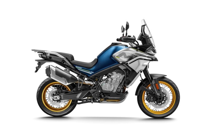 I migliori scarichi per CF Moto 800 MT: prezzi e modelli