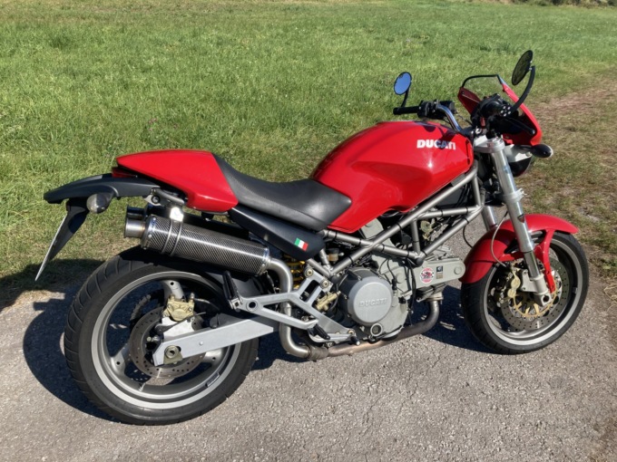 I migliori scarichi aftermarket per Ducati Monster: guida completa 2025