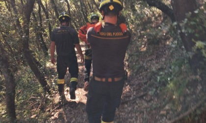 Cade e si infortuna, soccorsa turista