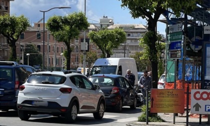 Chiavari, incidente all'incrocio tra Corso Garibaldi e Corso De Michiel