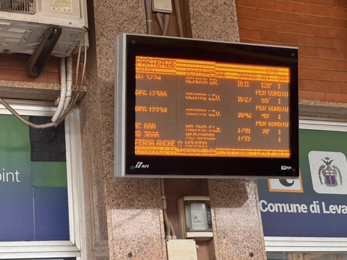 Linea Genova-La Spezia rallentata per un inconveniente tecnico