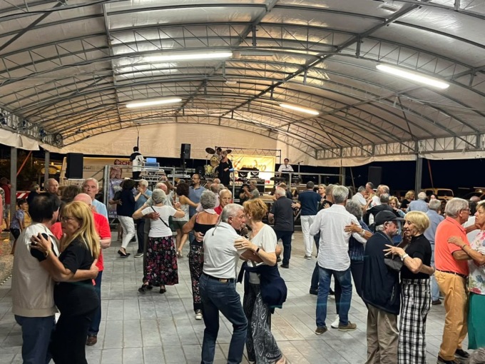 A Chiavari ritornano le serate di ballo liscio in Colmatina