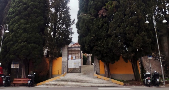 Interdetto l’accesso alle gallerie del cimitero di Santa Margherita Ligure