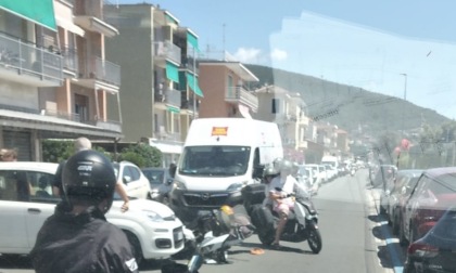 Incidente sull’Aurelia, traffico bloccato a Cavi