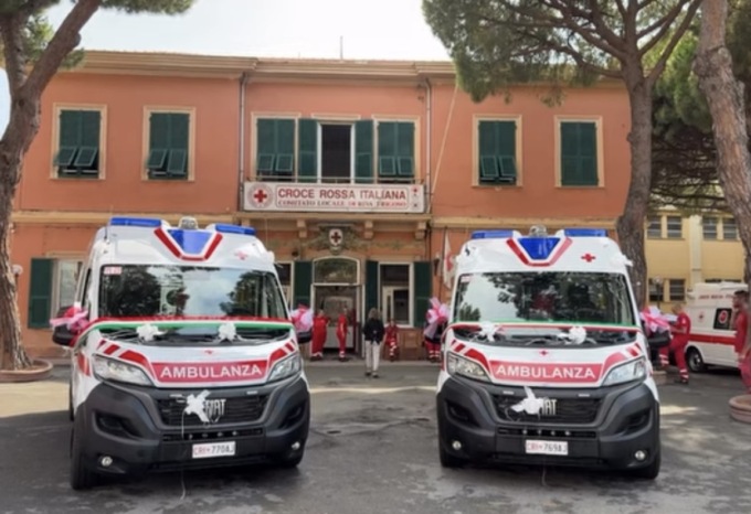 Riva, la Croce Rossa inaugura due nuove ambulanze in memoria di Donatella Maggi