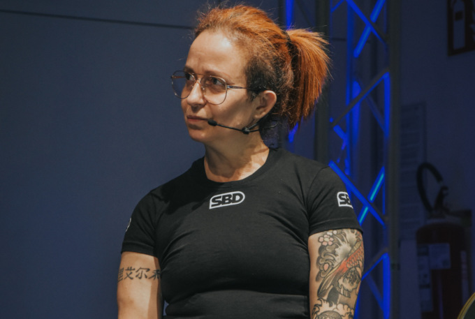 Sonia Parlanti conquista l’argento alla gara nazionale di panca FIPL a Milano