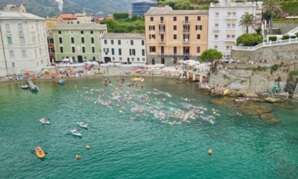 Periplo Manara 2025, 160 nuotatori in mare di Sestri Levante