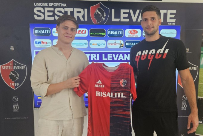 Sestri Levante, in rossoblu il difensore Cattaneo e il portiere Tozaj
