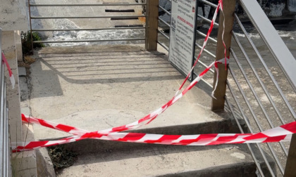 Spiagge chiuse per mareggiata a Chiavari, Grillo: "Una scelta estrema e isolata"