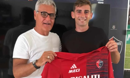 Andrea Ferretti torna a vestire il rossoblù: è di nuovo un giocatore dell’Unione