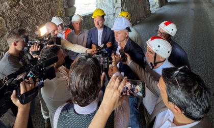 Rixi e Giampedrone in sopralluogo a Moneglia, riapertura delle gallerie nel 2027