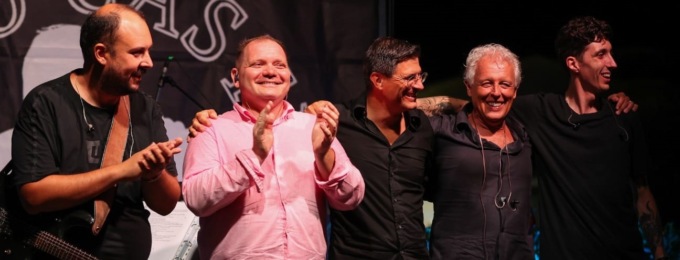 Oriano Castelli Band live a Chiavari, una serata di grande musica pop e rock italiana