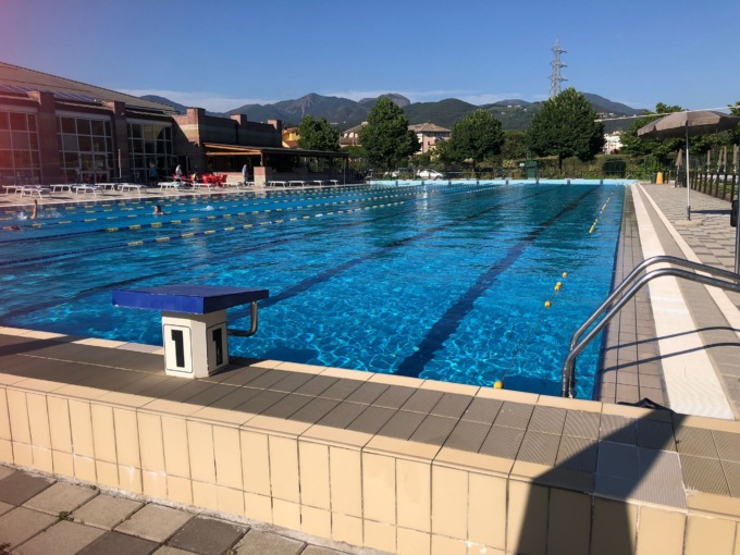 Sestri: pubblicato il bando per la concessione in project financing della piscina comunale