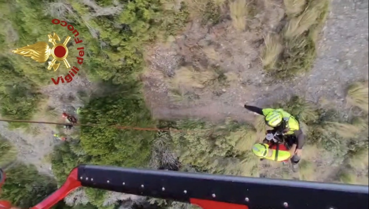 Escursionista ferito sul Monte di Portofino, soccorso dal Reparto Volo