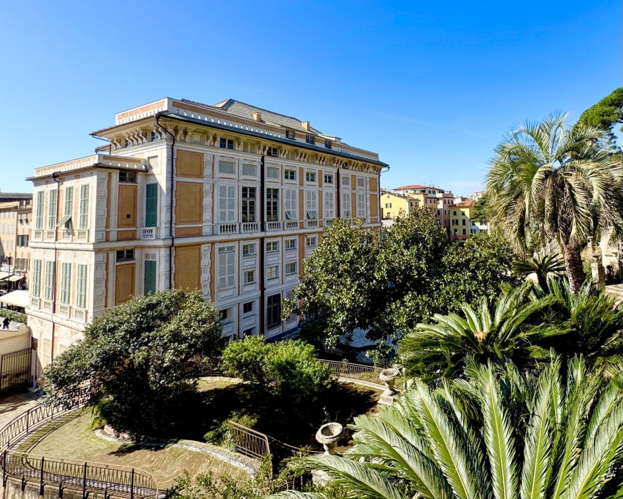 Via alle domeniche gratuite a Villa Rocca
