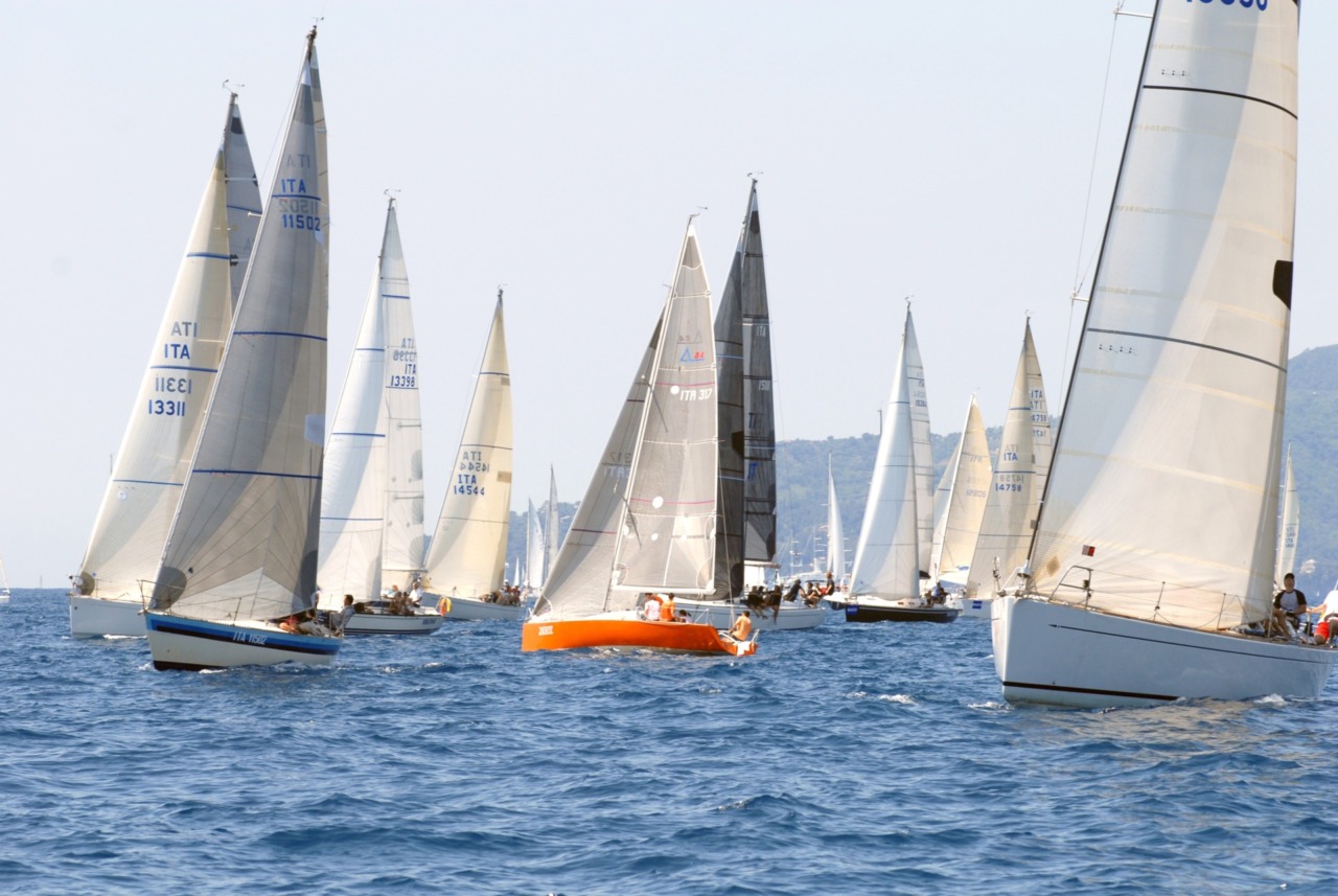 Chiavari, il Trofeo Elvio Botto dà inizio al Campionato Vela d’Autunno 2025