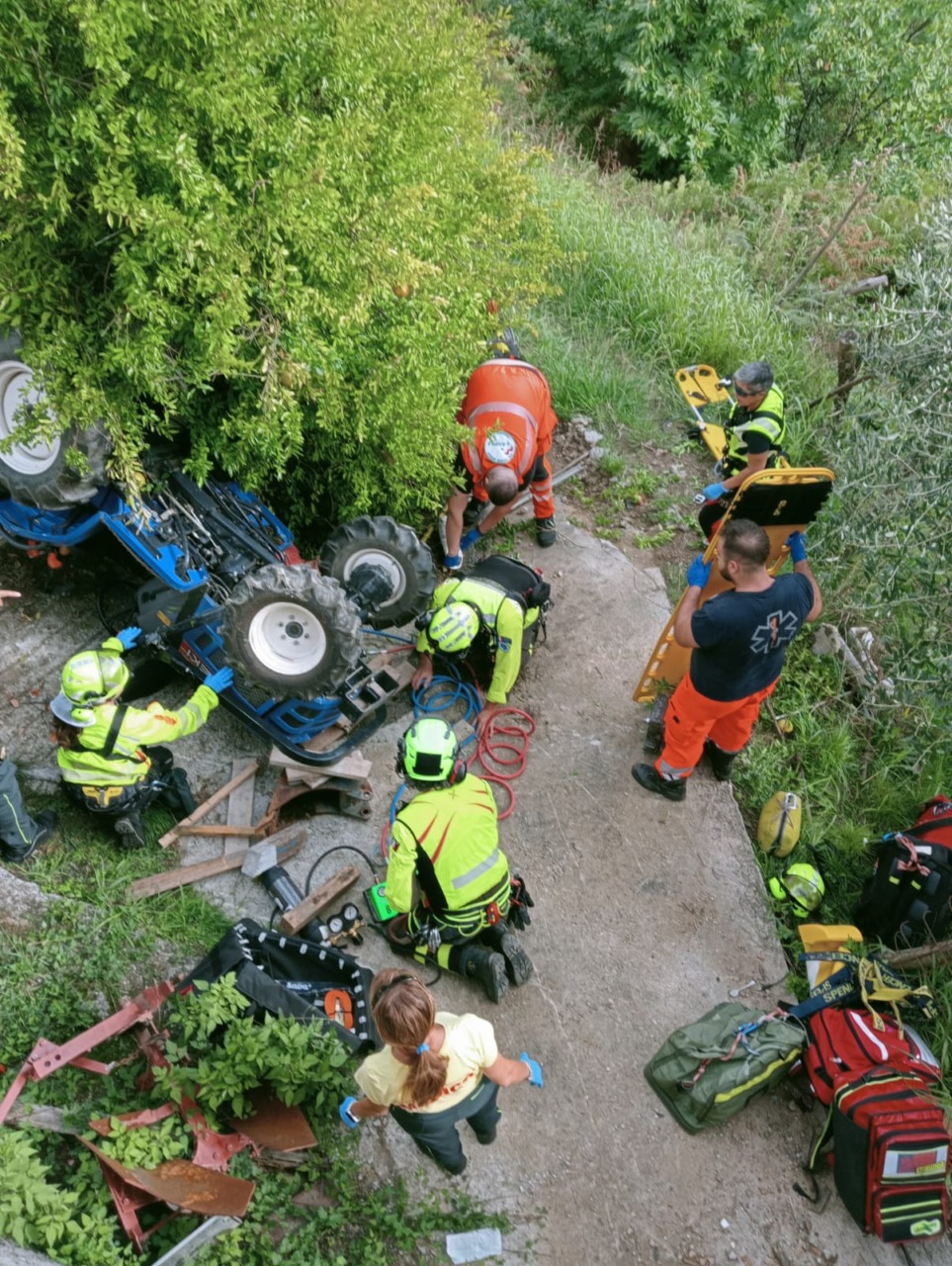Grave incidente a Baranzuolo: uomo schiacciato da un trattore