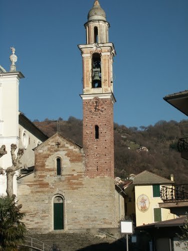 Domenica inaugurazione del “Murales del paese degli orologi”