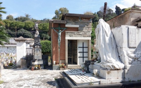 Scadono le concessioni cimiteriali trentennali a Rapallo