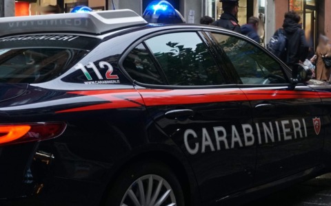 Rapallo: arrestati coniugi 40enni per detenzione e spaccio di droga
