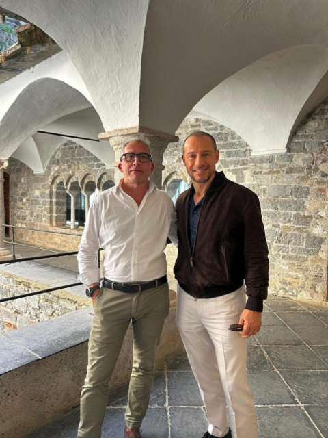 Stefano Accorsi in visita nel Levante ligure