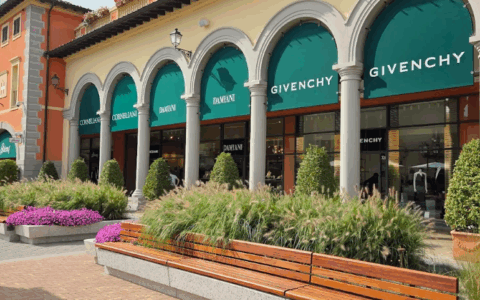 Domenica 12 ottobre torna il Fashion Festival al Serravalle Designer Outlet