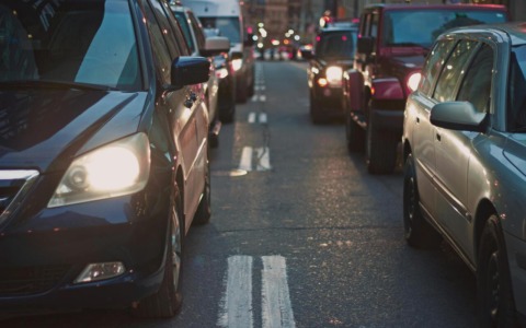 Verifica degli ammortizzatori sulle tortuose strade dell’est