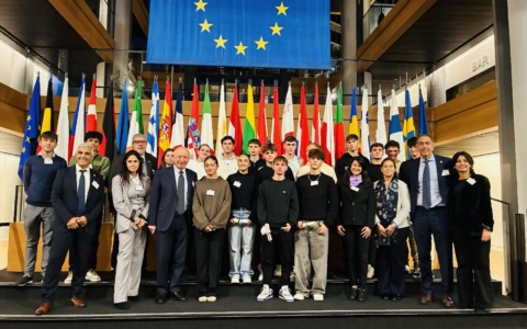 Concorso “Diventiamo cittadini europei”, i nostri studenti a Strasburgo