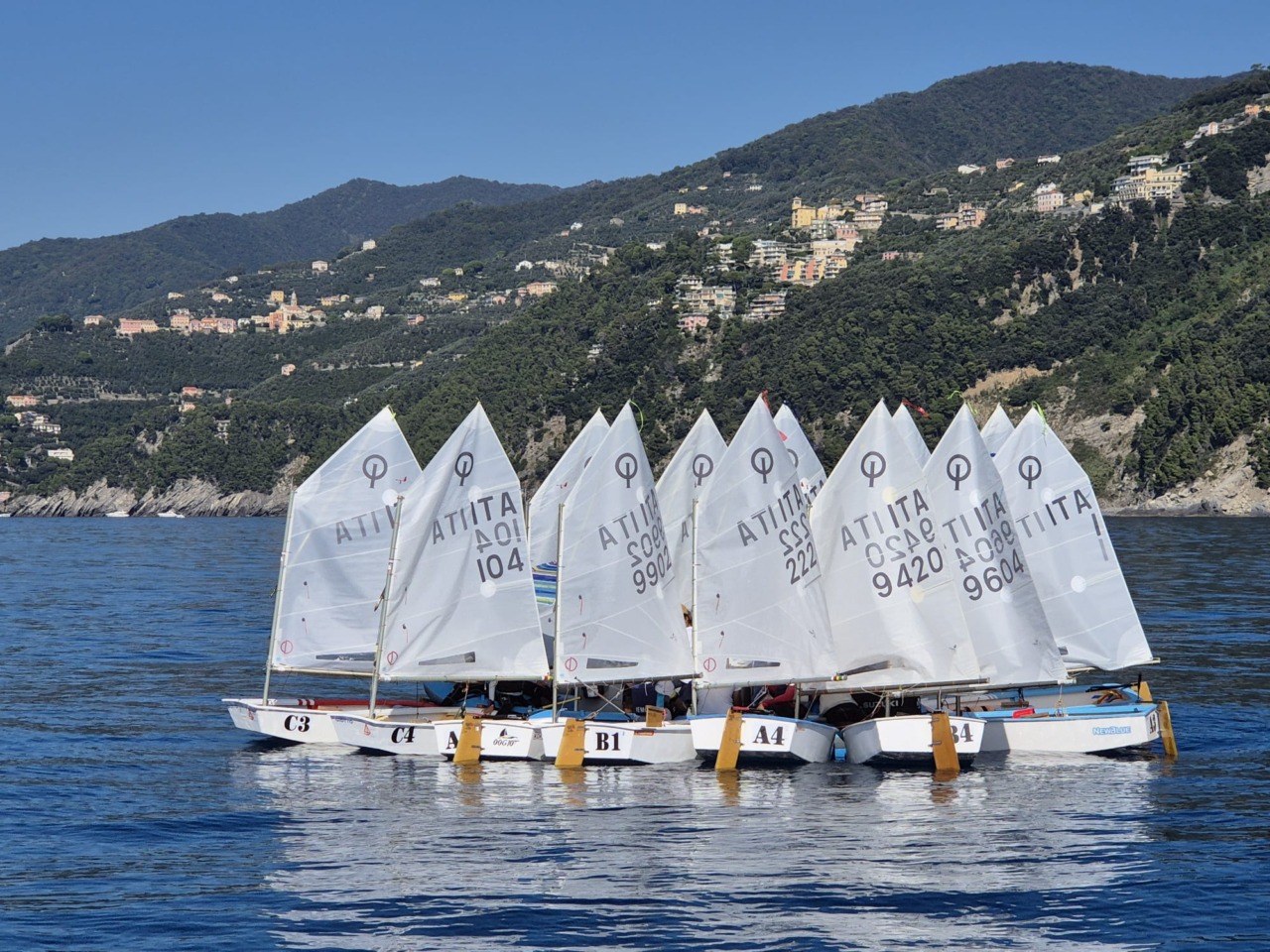 Vela, spettacolo e spirito di squadra alla Team Race di Chiavari