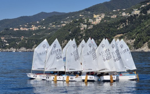Vela, spettacolo e spirito di squadra alla Team Race di Chiavari