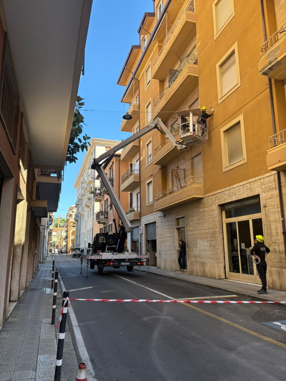 Partiti a Chiavari gli interventi di sostituzione dei lampioni in via Bontà