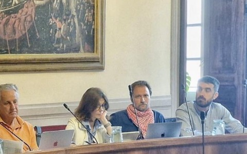 Mano tesa del centrosinistra alla giunta Solinas: “La nostra proposta per chiudere la pagina dei divieti”
